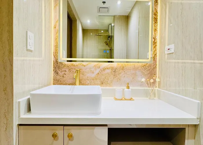 Aparthotel Cozy Near Moa & Airport Netflix And Alexa 4*